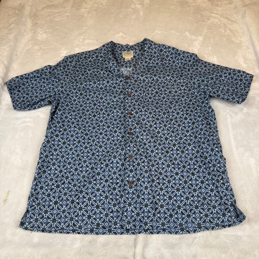 LL Bean Mens Large Blue Geometric Tile Print Cotton Camp Shirt 300229